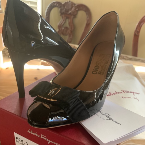 Salvatore Ferragamo Shoes - Salvatore Ferragamo 9.5  POLA peep toe shoes